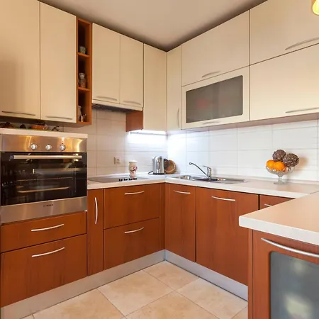 Penthouse Slavija Apartment Makarska