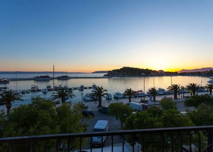 Lägenhet Penthouse Slavija Makarska